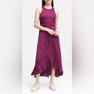 NWT Banana Fit-and-Flare Maxi Dress In Raspberry Size 14